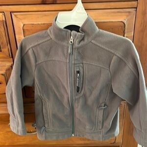 REI Boy’s Gray Fleece Jacket With Zipper Pockets Size 4-5 EUC